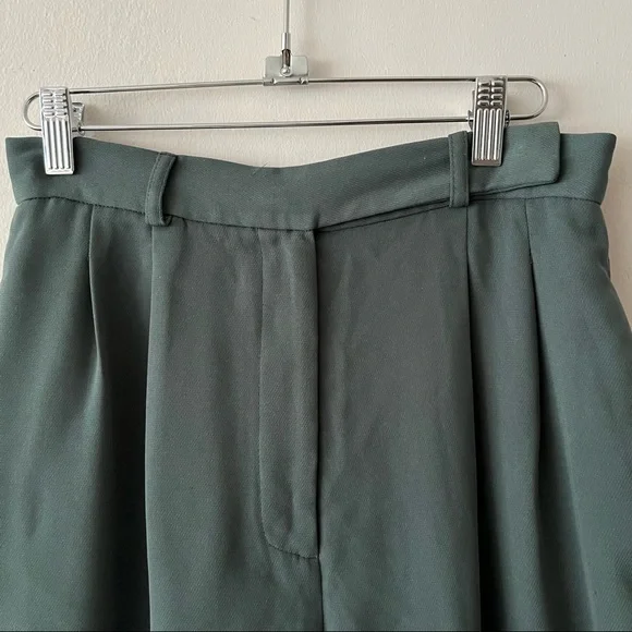 Green straight leg pant - Picture 5 of 8